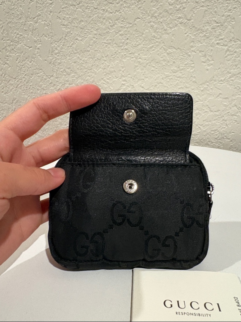 Gucci GG Coin Purse Black Canvas - Picture 8 of 12